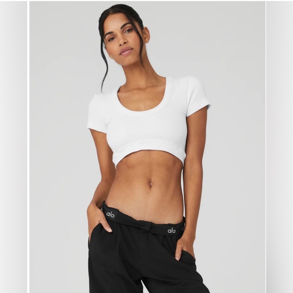 ALO Yoga Seamless Ribbed Cropped Serene Short Sleeve White